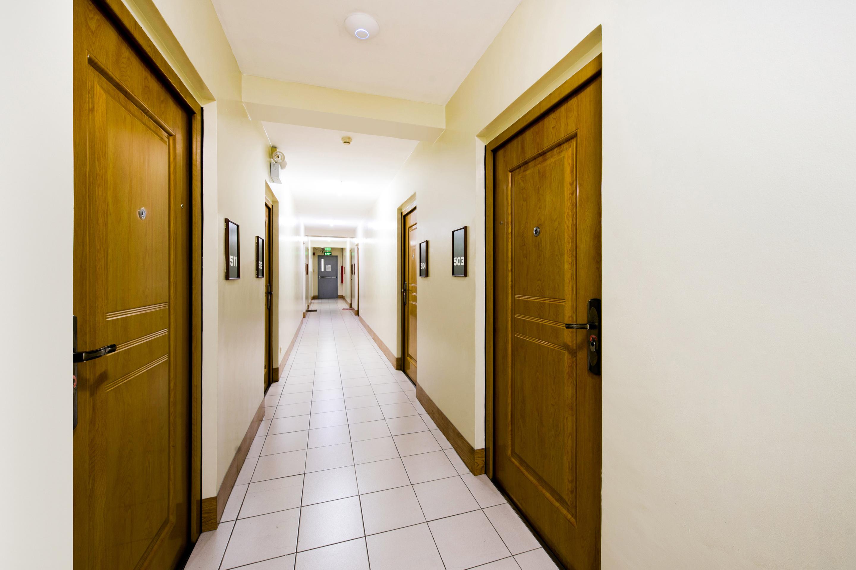 Anglo Residences Manila Quezon City Exterior photo