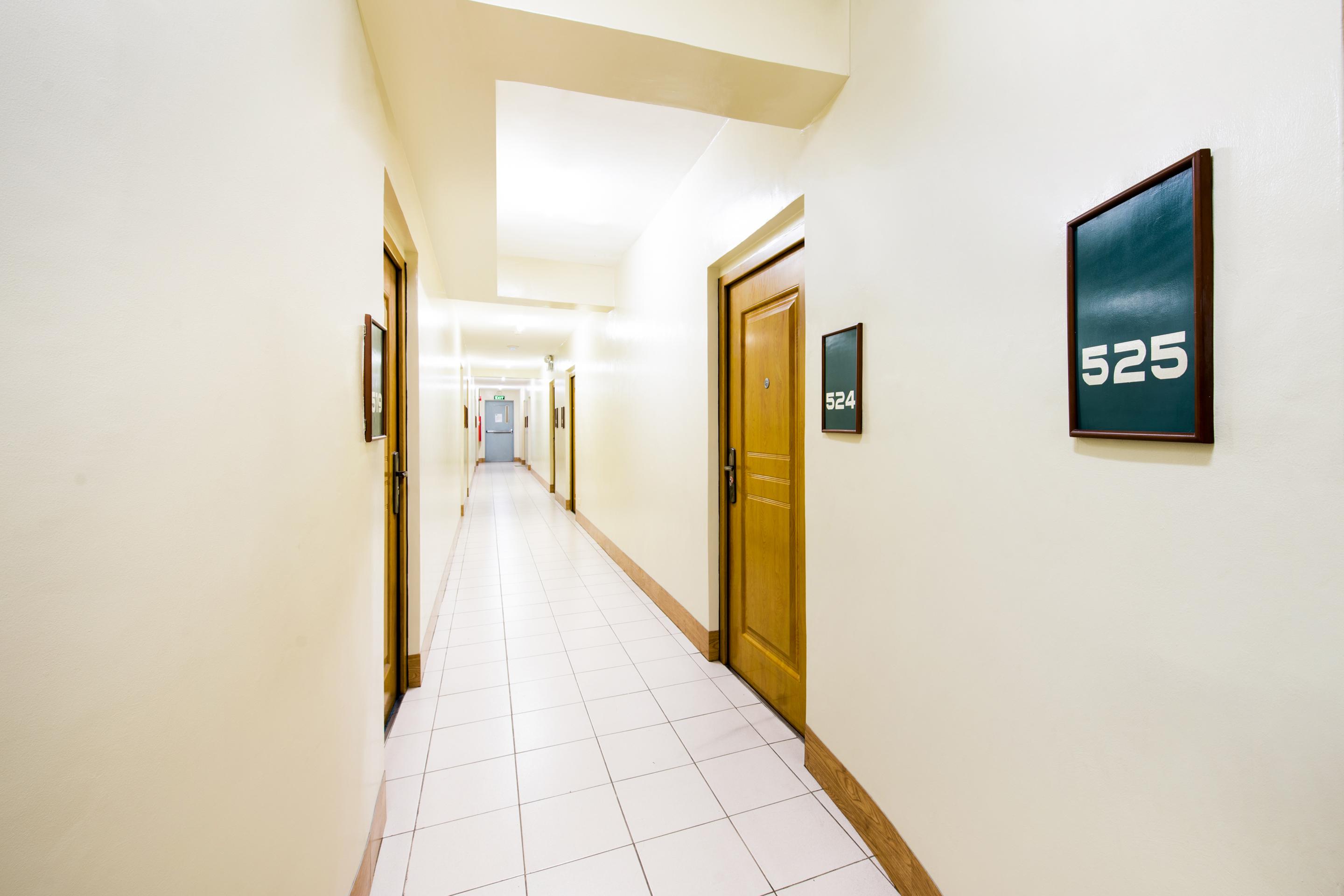 Anglo Residences Manila Quezon City Exterior photo