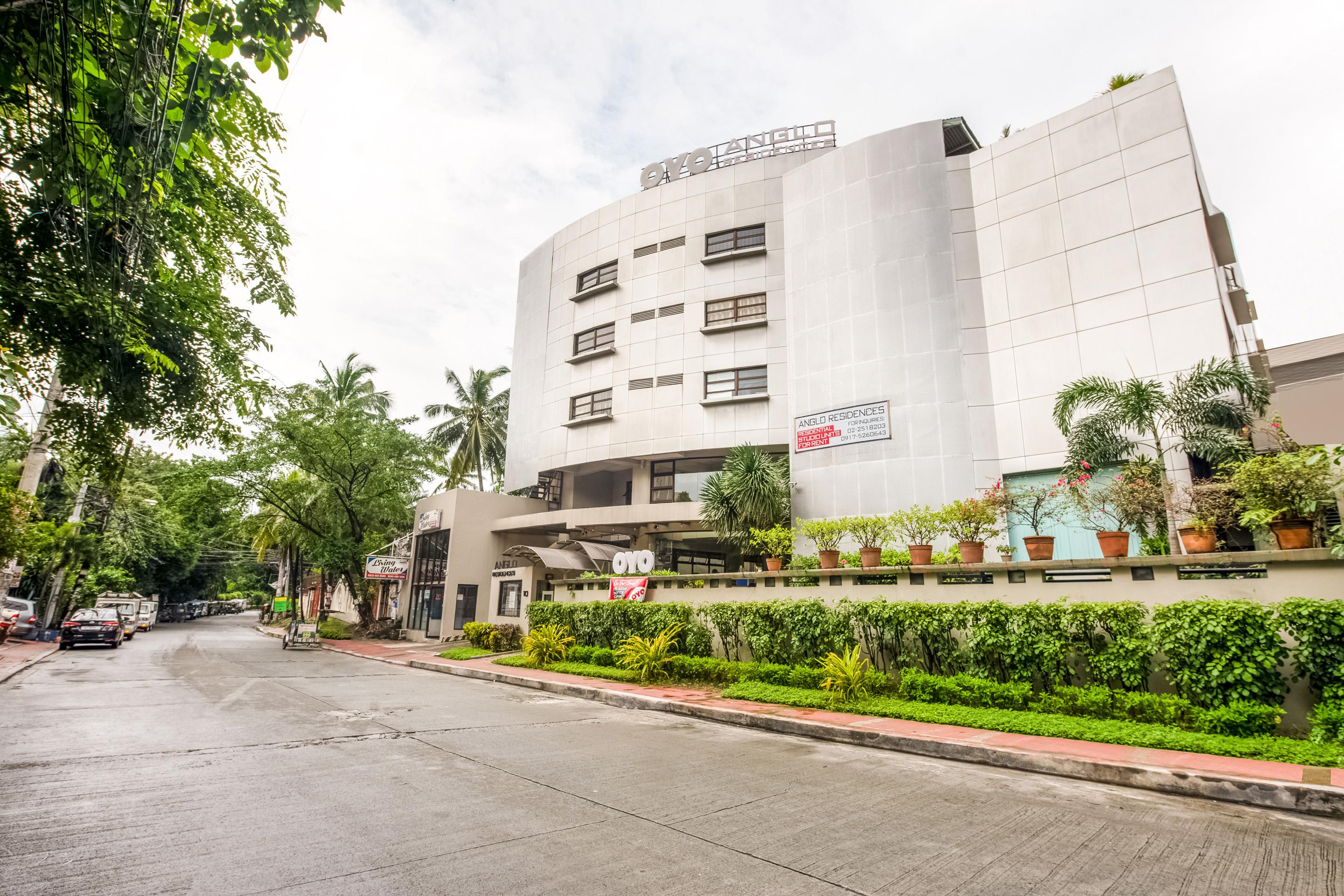 Anglo Residences Manila Quezon City Exterior photo